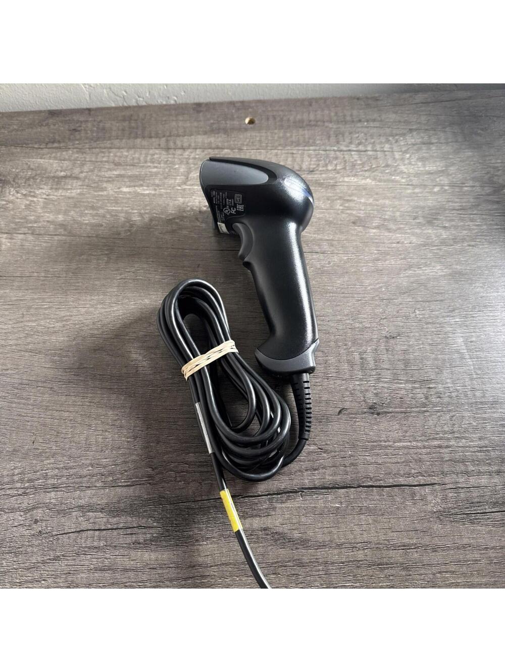 Honeywell Xenon 1900 Black USB Corded Area-Imaging Handheld POS Barcode Scanner